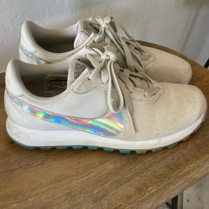 Nike SWOOSH HOLLOGRAPHIC Shoes